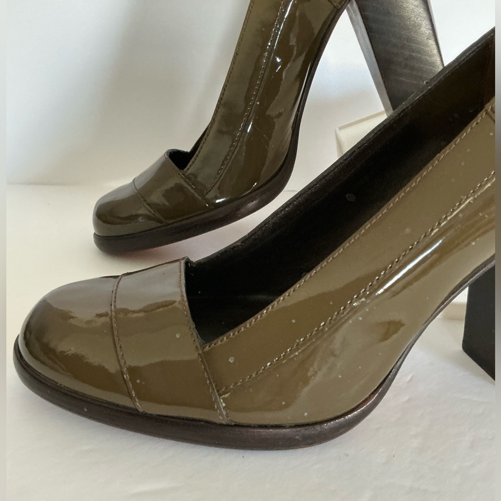 Cole Haan Kendra Nike Air Patent Leather Sepia/Green Block Heel Pumps 7,5 - Picture 15 of 15